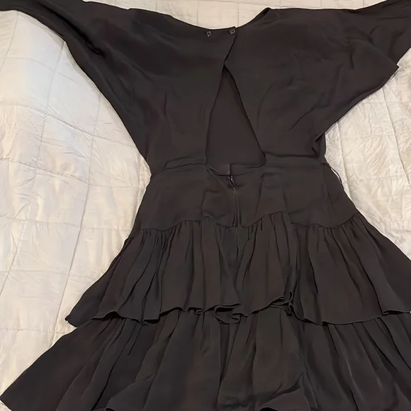 Betsy & Adam black party/cocktail dress. 8-10 crisscross back butterfly top. - Picture 9 of 13